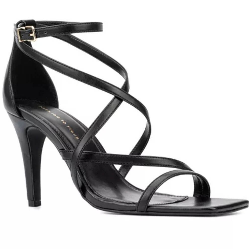 Elegant Black Strappy Heels. 3.75"